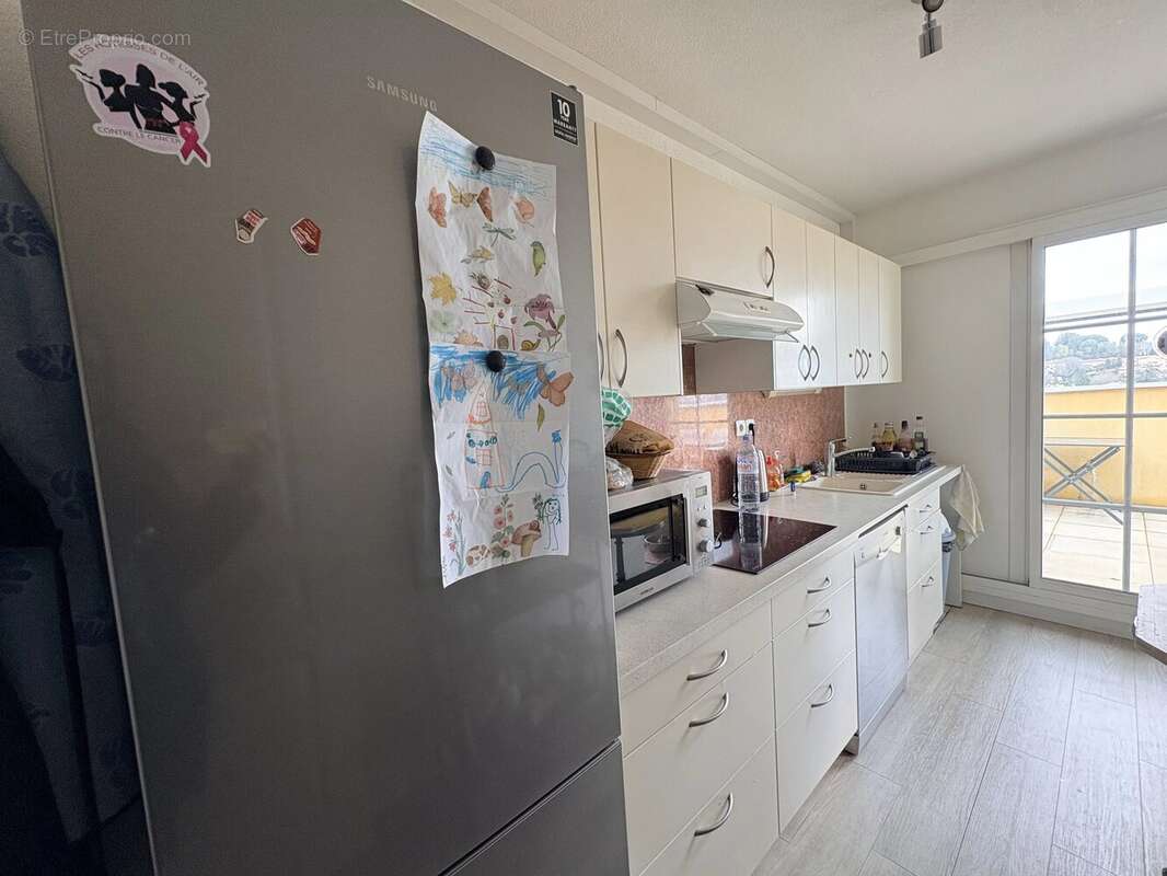 Appartement à COGOLIN