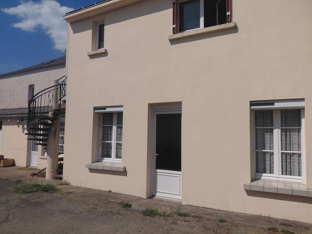 Maison à PAIMBOEUF