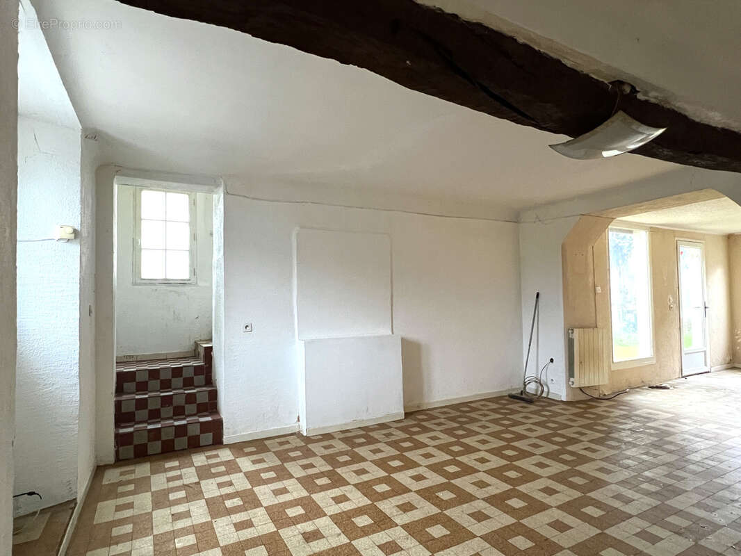 Maison à USSEAU