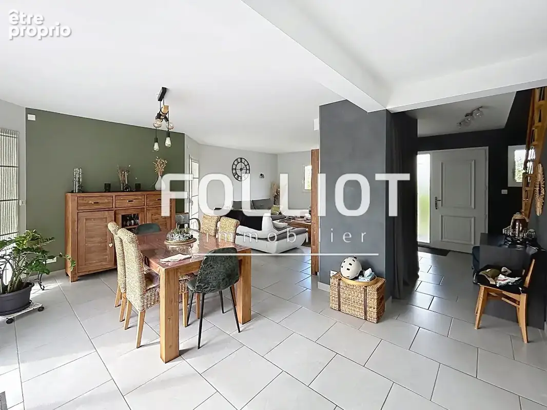 Maison d'Exception à Vire Normandie - 6 pièces, 142 m² sur 1500 m² de terrain - photo 3