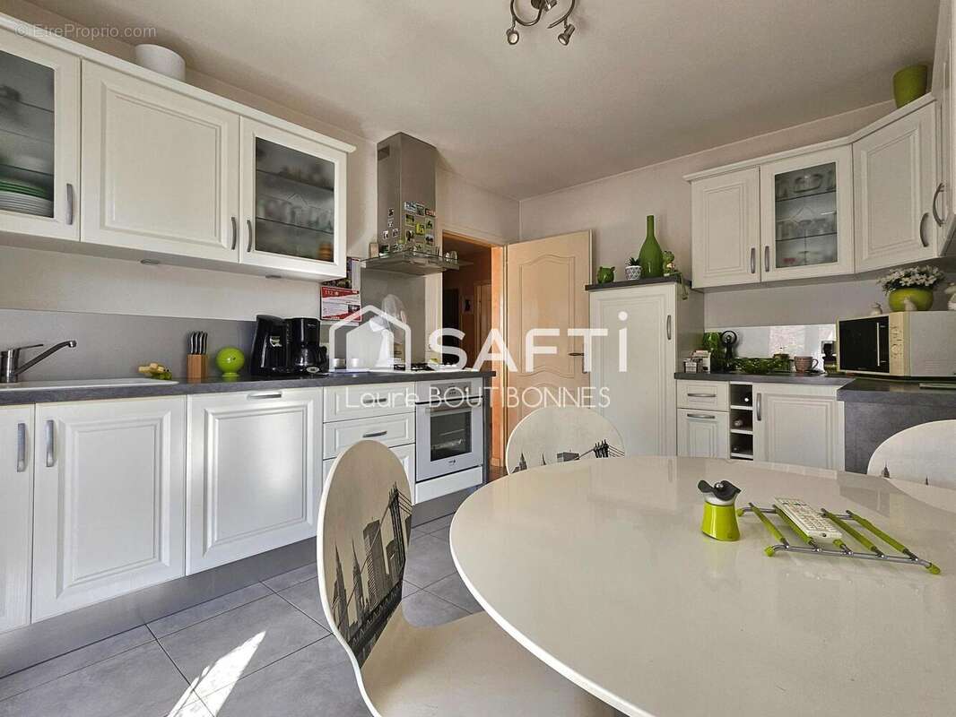 Photo 3 - Maison à SAINT-SULPICE