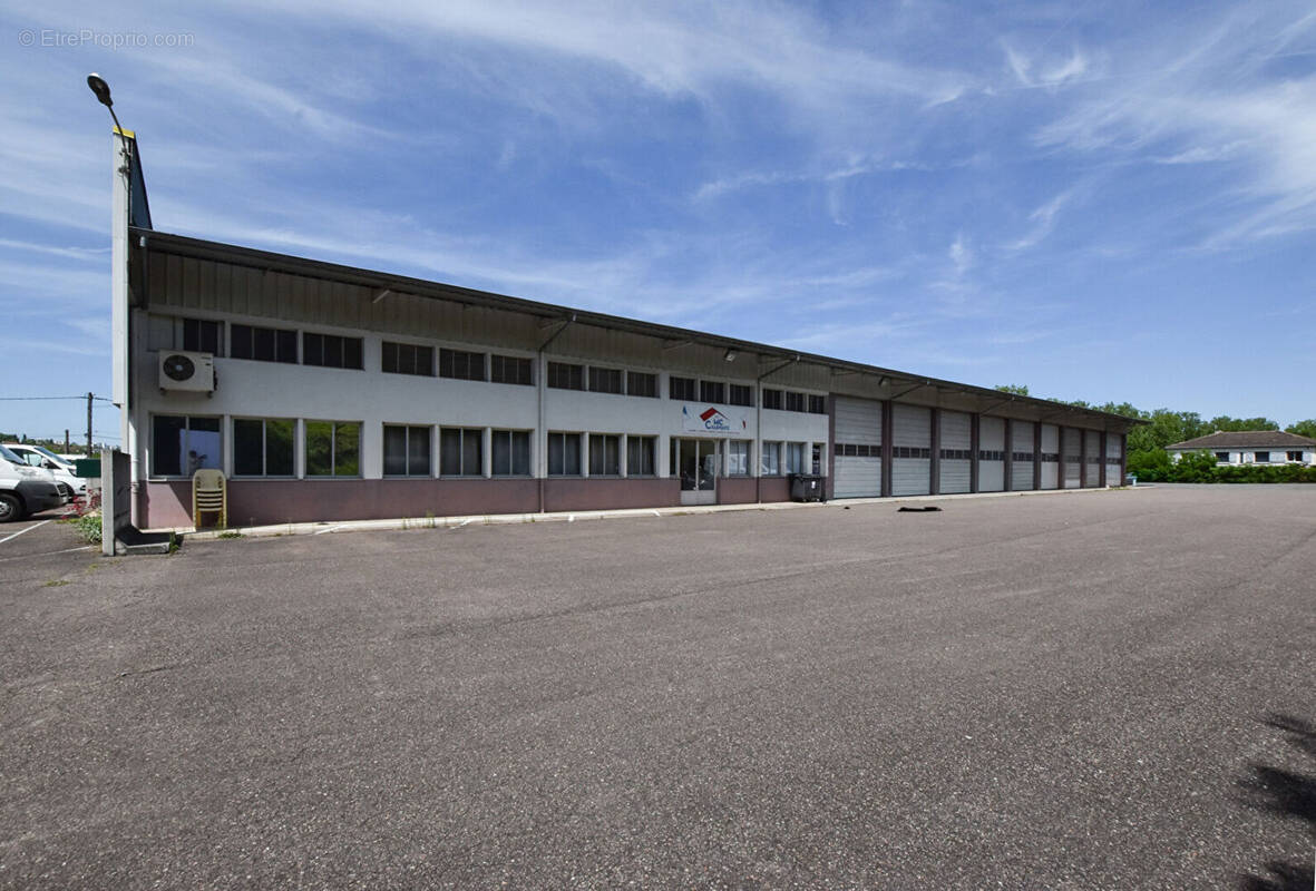 Commerce à QUINCEY