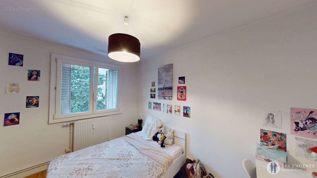 Appartement à SAINT-MARTIN-D&#039;HERES