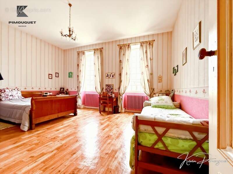 Maison à CASTILLON-LA-BATAILLE