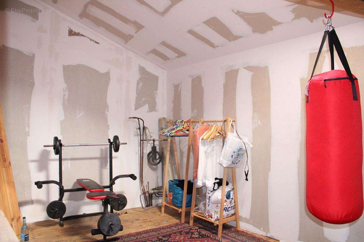 Maison  avec jardin , garage et appartement indépendant - photo 14