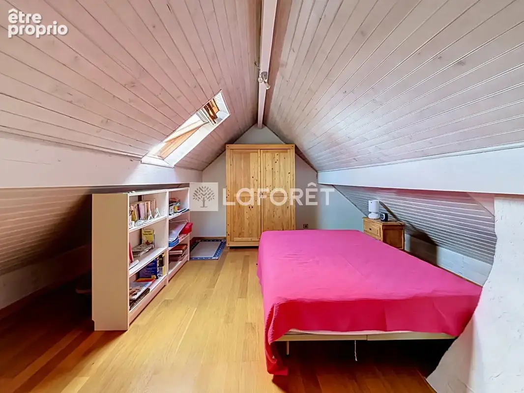 Maison 5 pièces - 137.59 m² - VILLEJUIF - photo 12