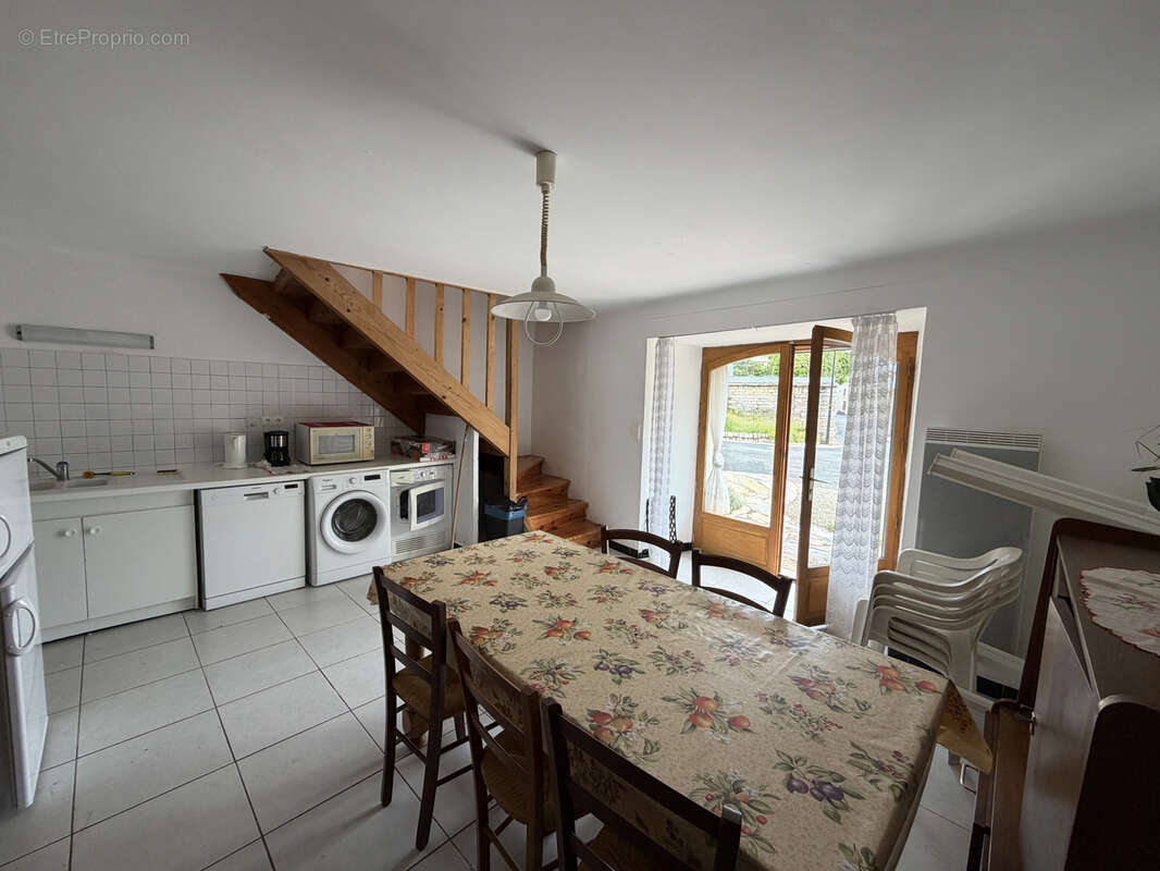 Maison à LAVAL-DU-TARN