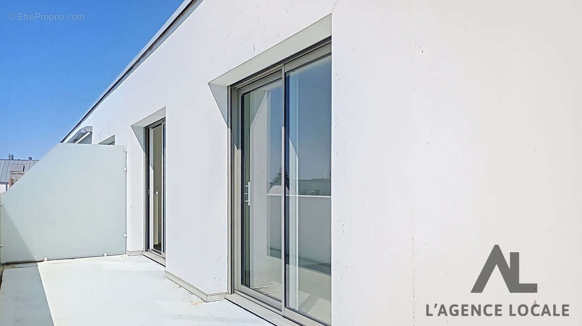 Appartement T3 en Dernier Étage avec Terrasse Panoramique - photo 17