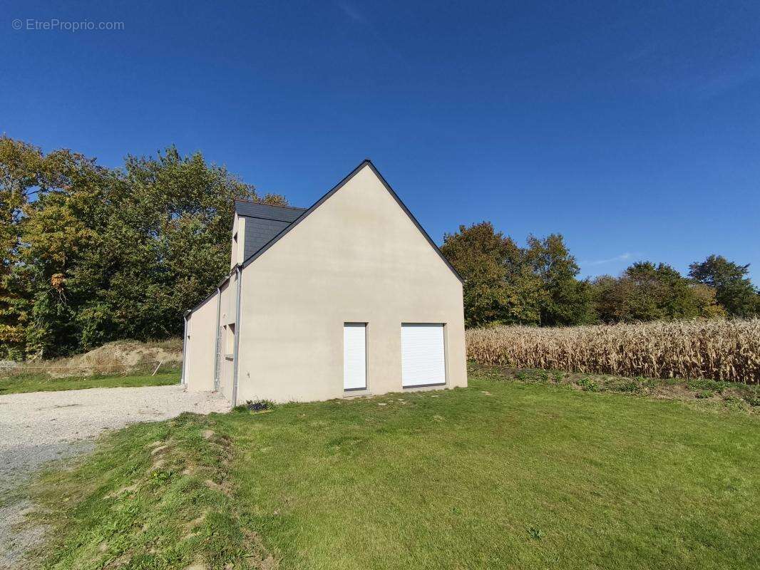 Maison à PLEUGUENEUC