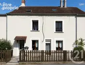 Maison à LA CROIX-EN-BRIE