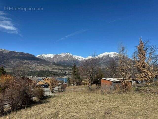 Terrain à SAVINES-LE-LAC