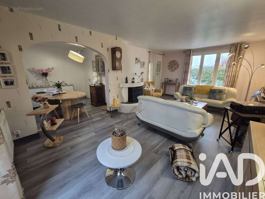 Photo 9 - Maison à VARREDDES