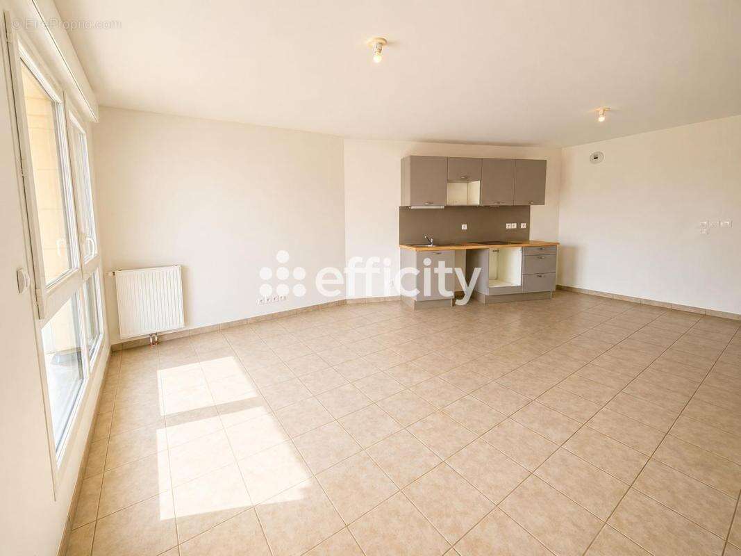 Appartement à OUISTREHAM