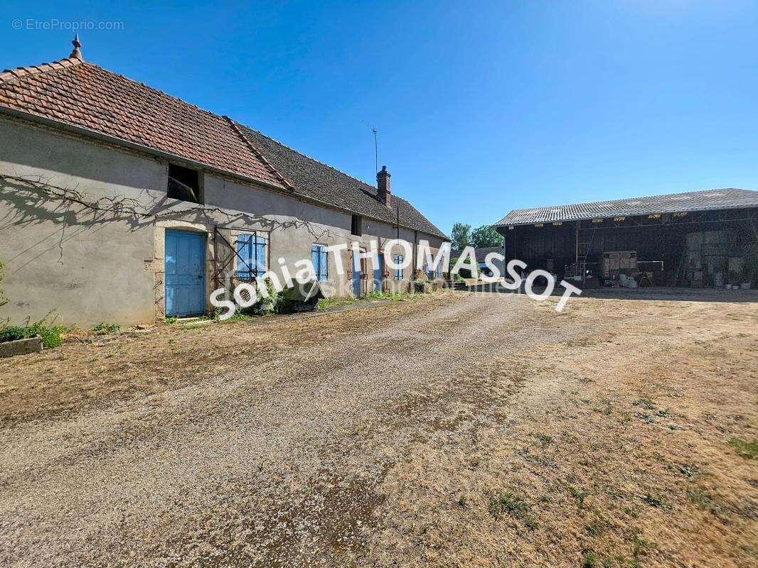 Ancien corps de ferme à fort potentiel – Campagne et grands espaces - photo 7