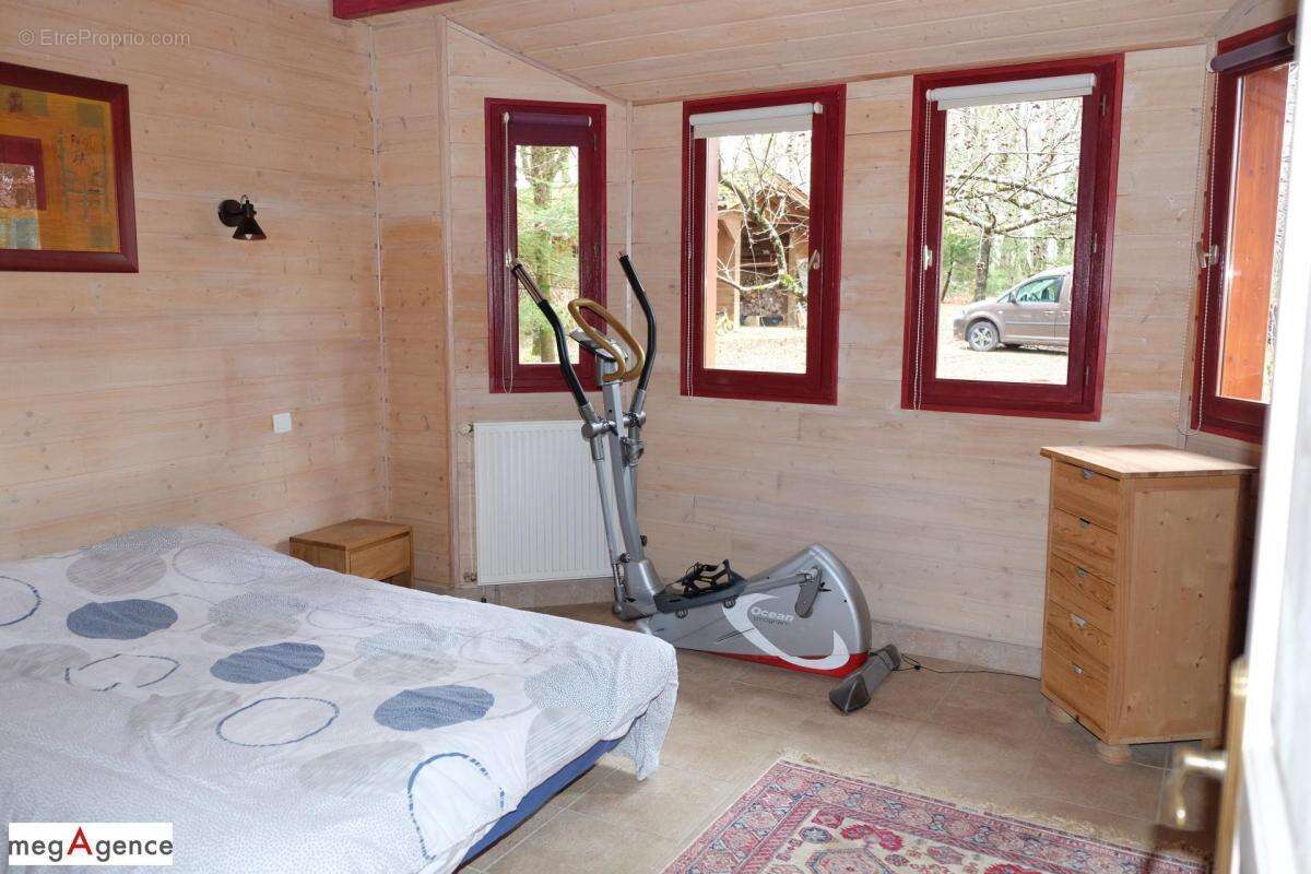 Maison à SAINT-CLEMENT