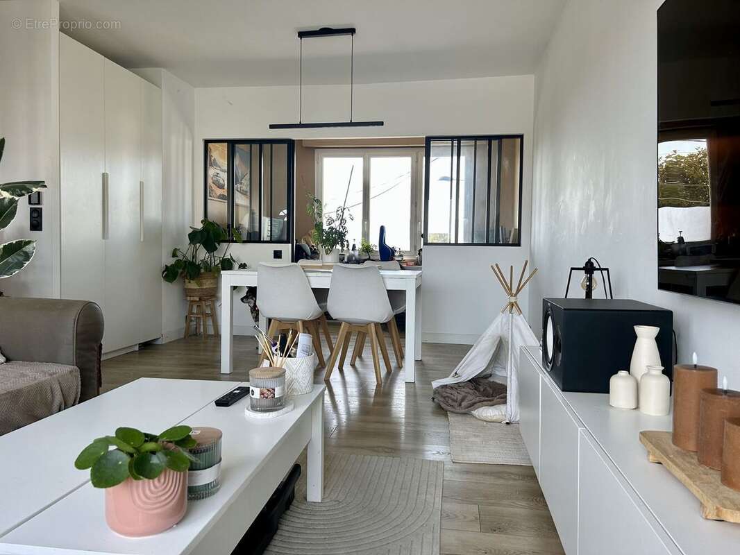 Appartement à BORDEAUX