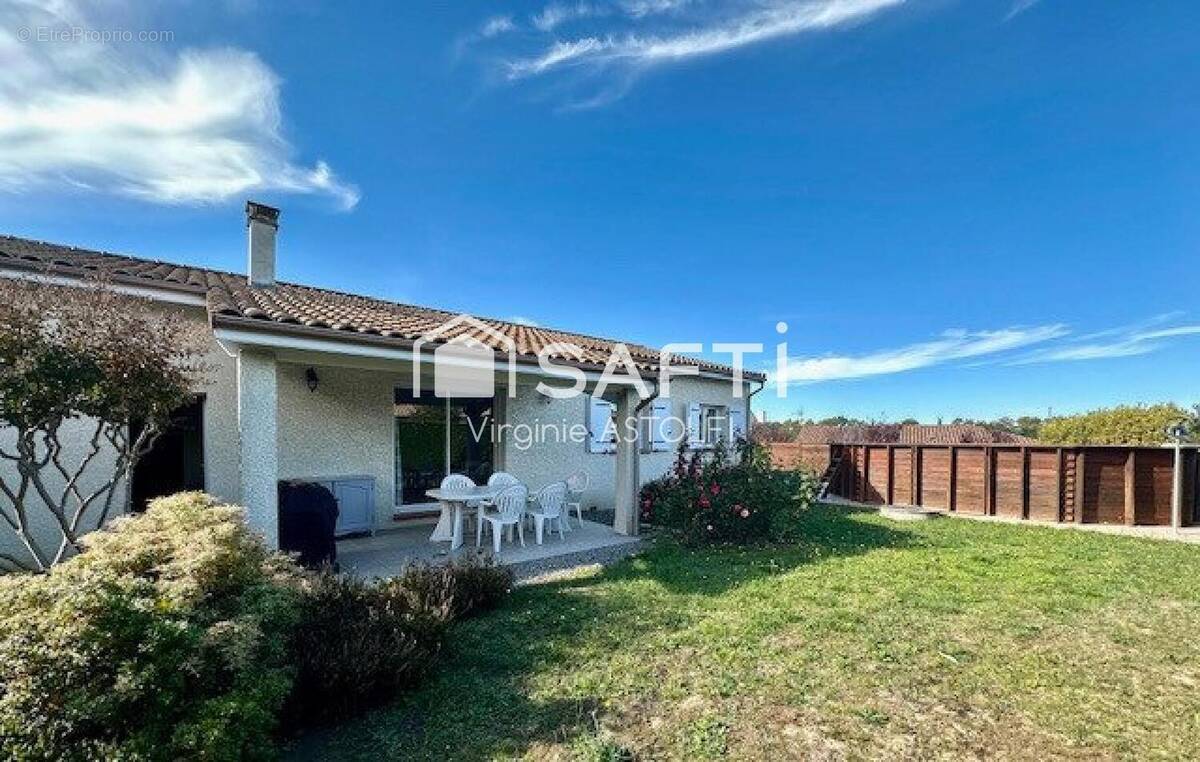 Photo 1 - Maison à SAINT-LYS