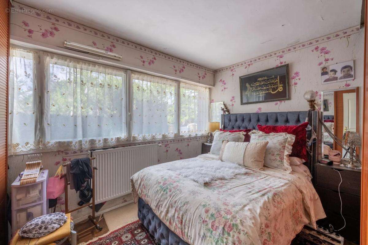 Maison à VERNEUIL-SUR-SEINE
