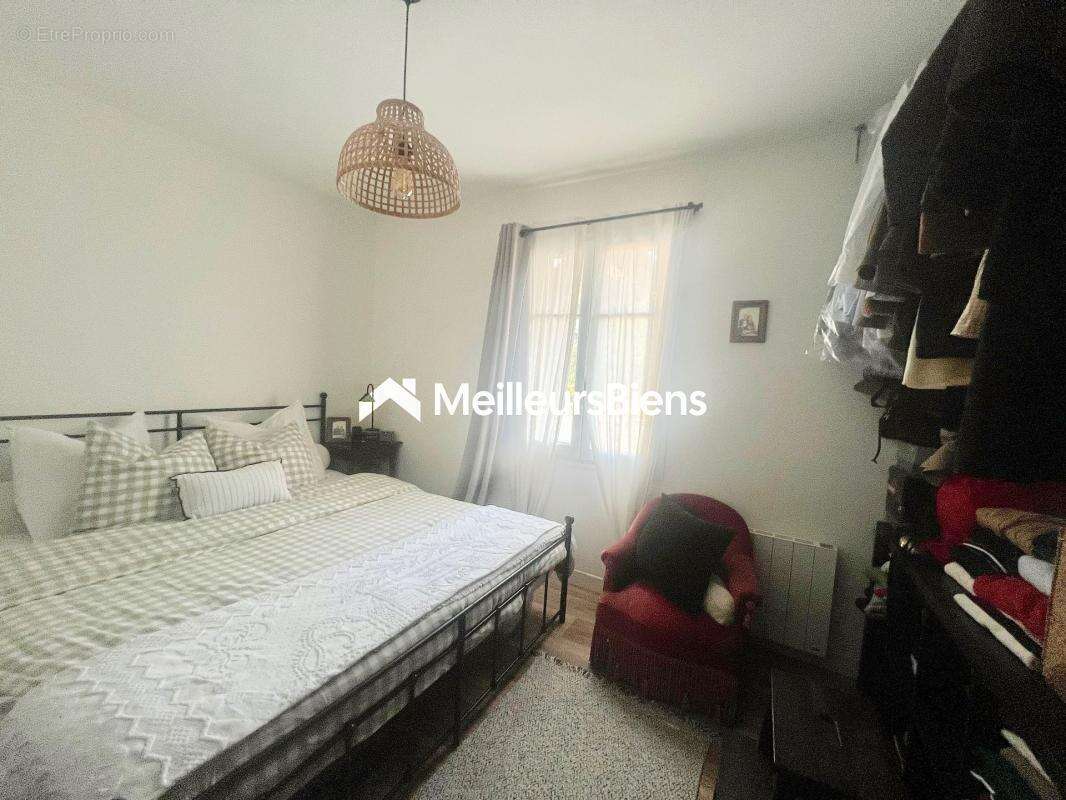 VIARMES_T2 de 35,5 m² avec cour et parking - photo 10
