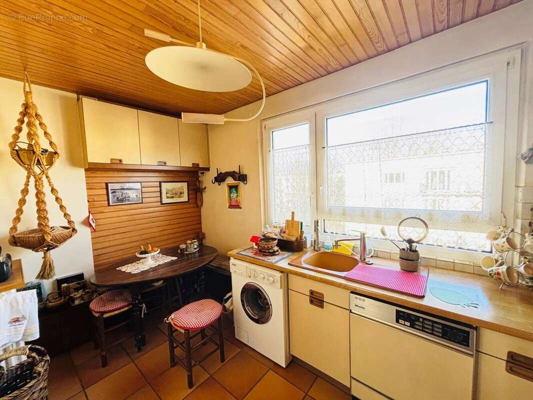 Appartement à BOURG-LA-REINE