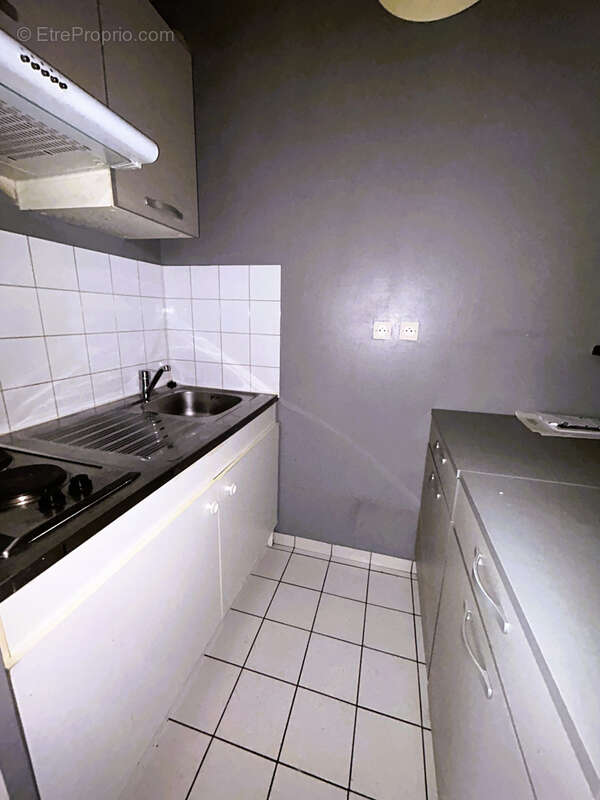 Appartement studio avec balcon et parking - photo 5