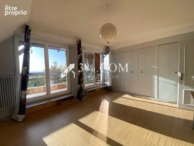 3%COM Belle propriété avec piscine et sauna  sur terrain de - photo 17