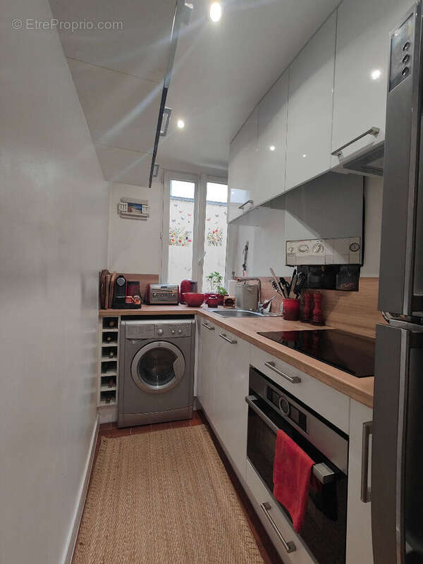 Appartement à PARIS-7E