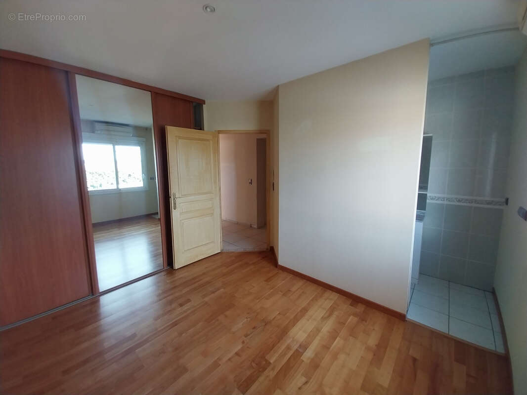 Maison à CASTRES-GIRONDE