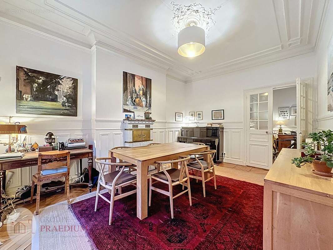 Appartement à PARIS-6E