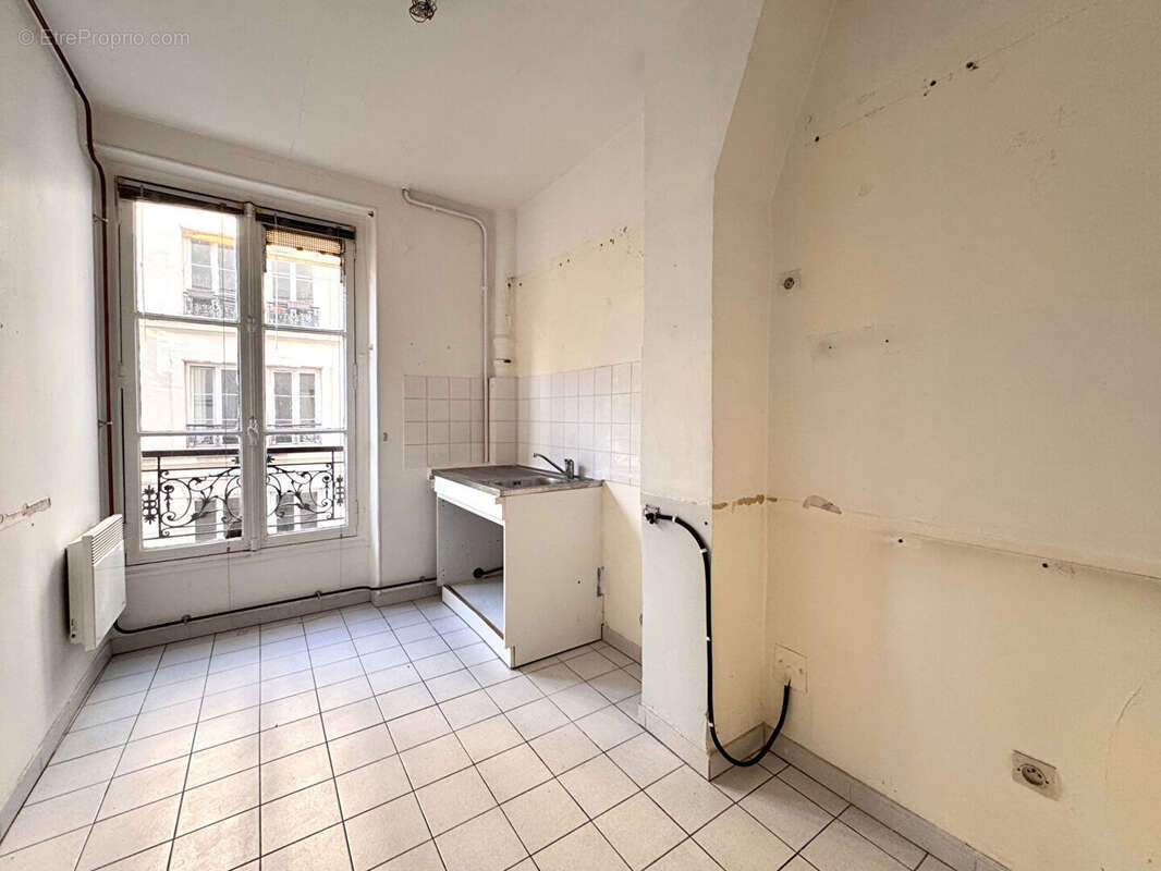 Appartement à PARIS-11E