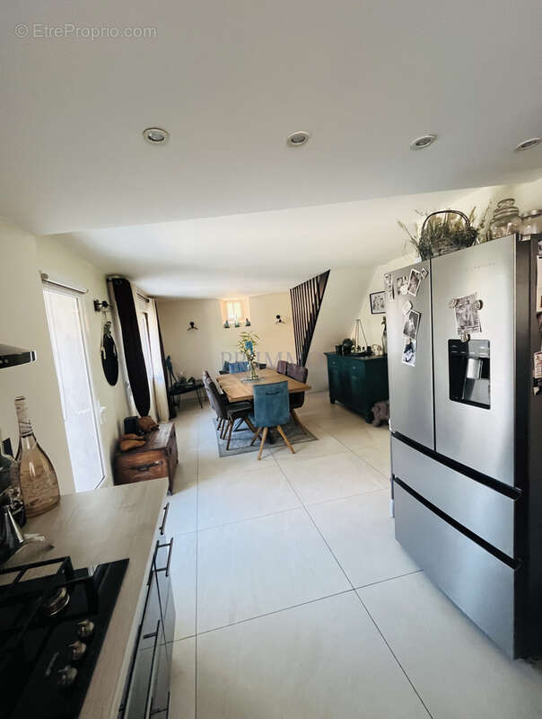 Maison à ROQUEBRUNE-SUR-ARGENS