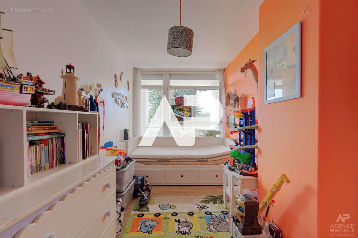 Maison à RUEIL-MALMAISON