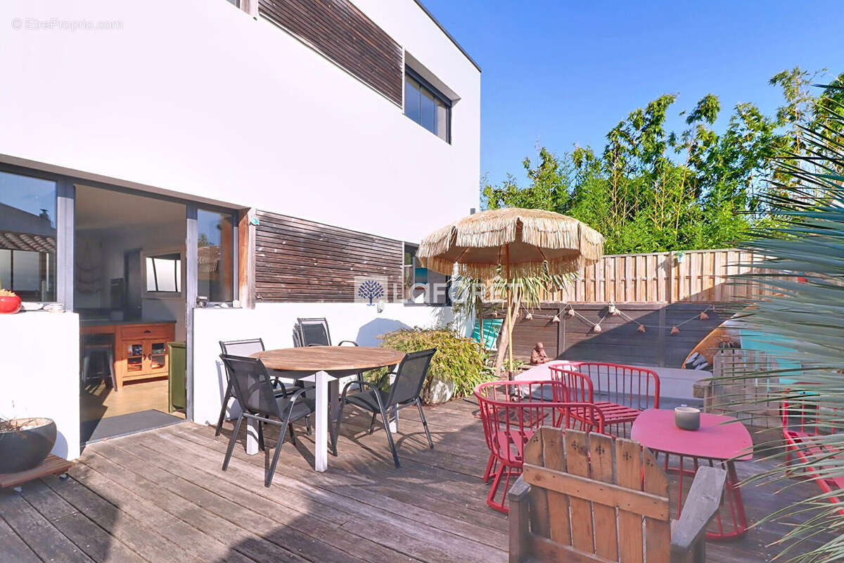 Maison à LA ROCHELLE