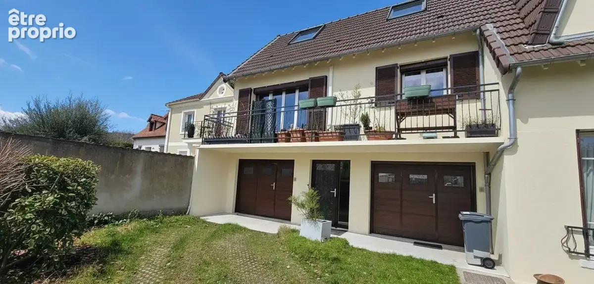 Maison à NANTERRE