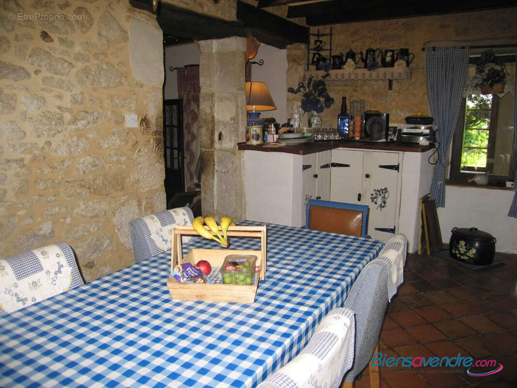 Maison 200 m² à Dieulivol  - photo 5