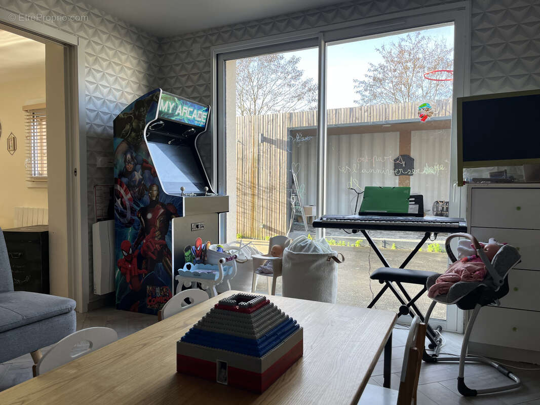 Maison à SAINT-MARS-DE-LOCQUENAY