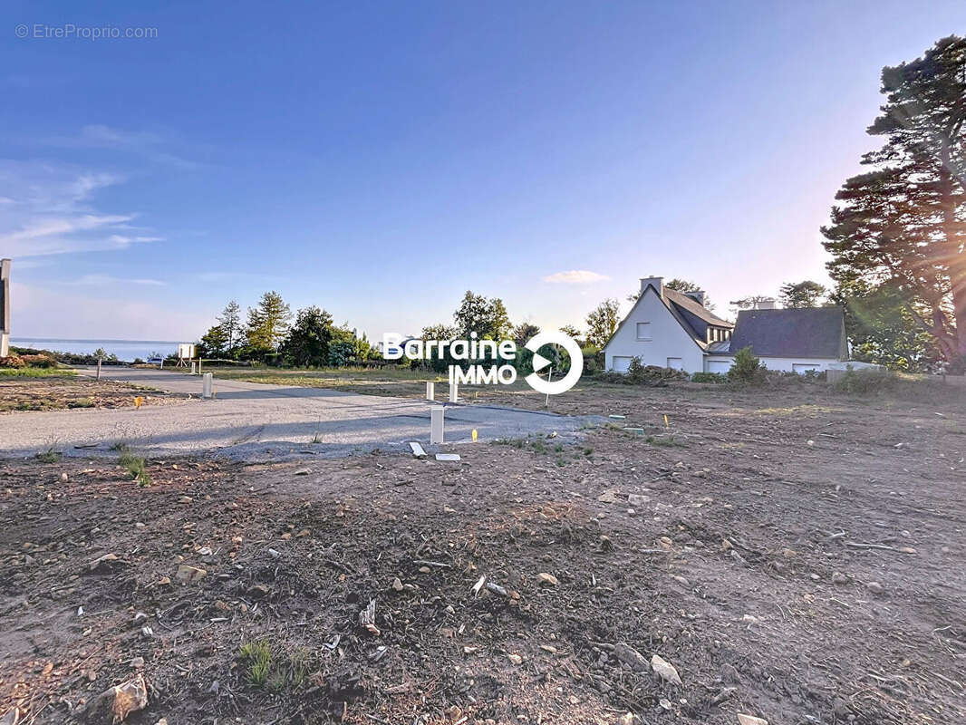 Terrain à CROZON