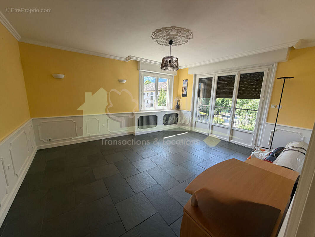 Appartement à CLUSES
