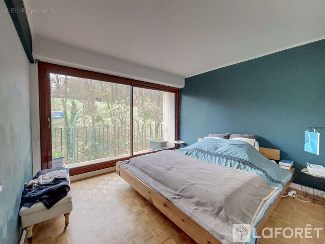 Appartement à GIF-SUR-YVETTE