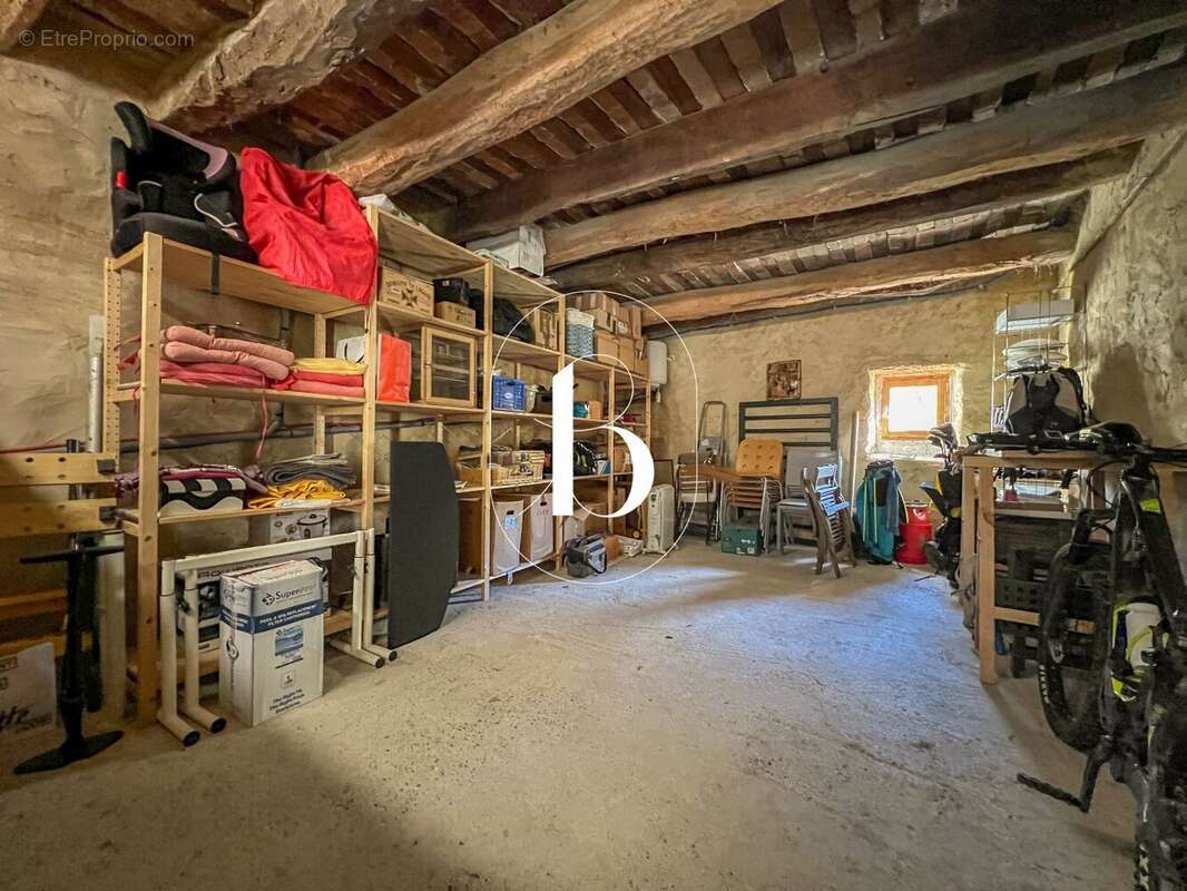 Maison à GOUDARGUES