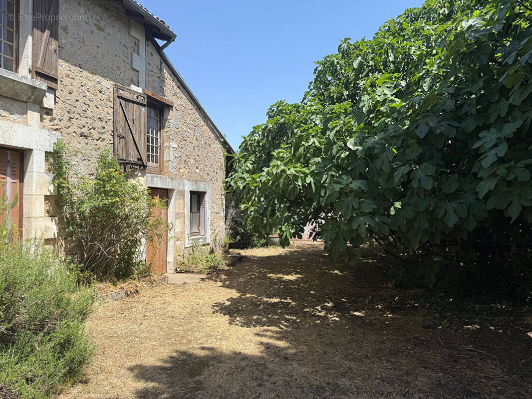 Maison à SMARVES