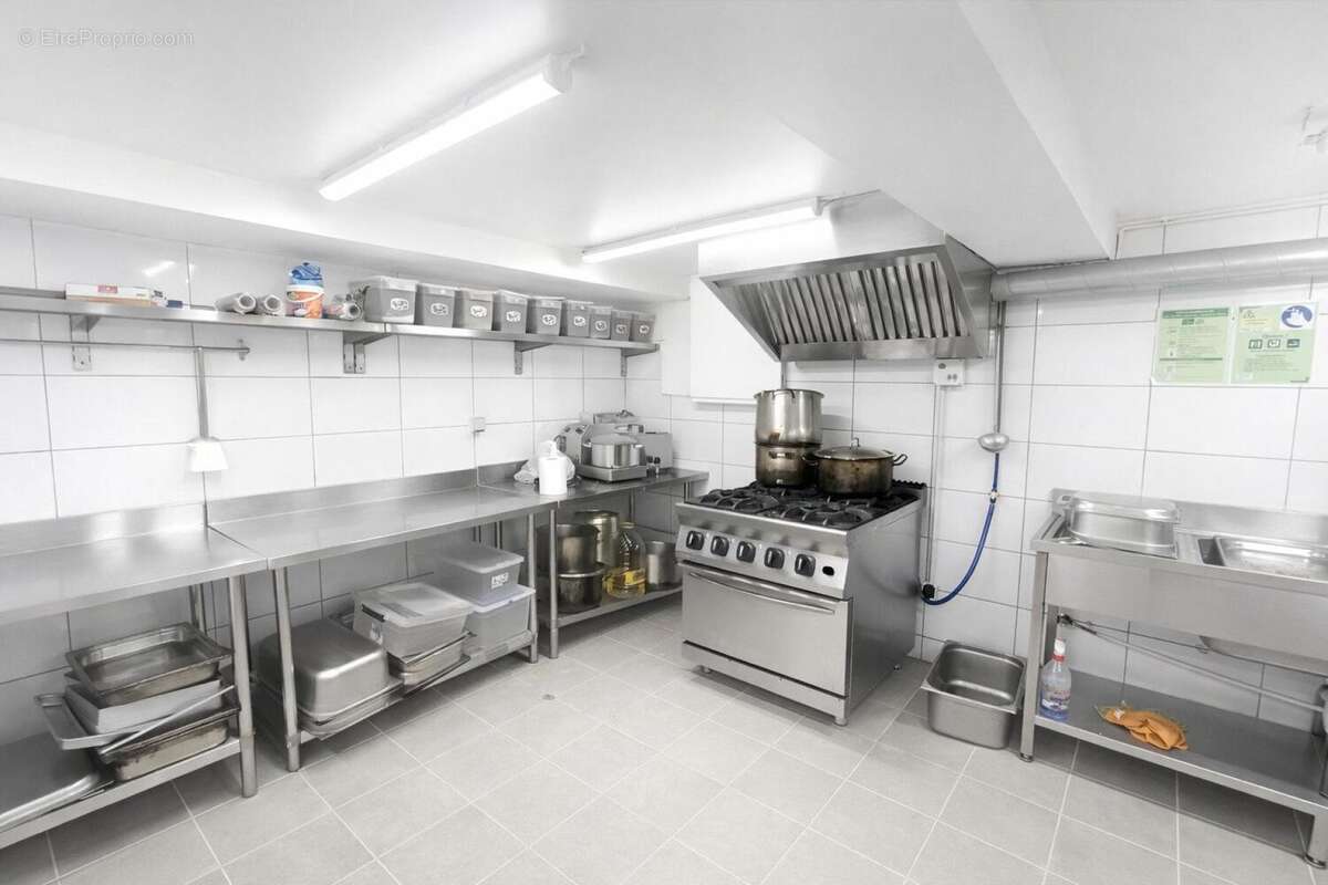 Photo 4 - Commerce à SAINT-OUEN