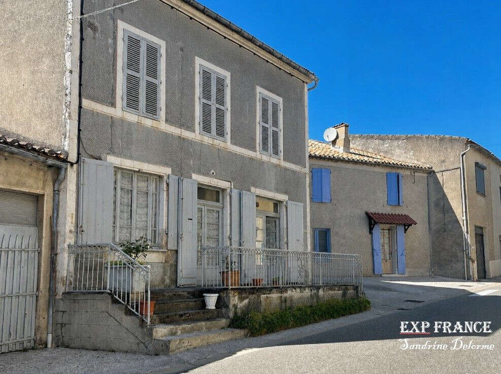 Maison 200 m² à Bagat-En-Quercy  - photo 2