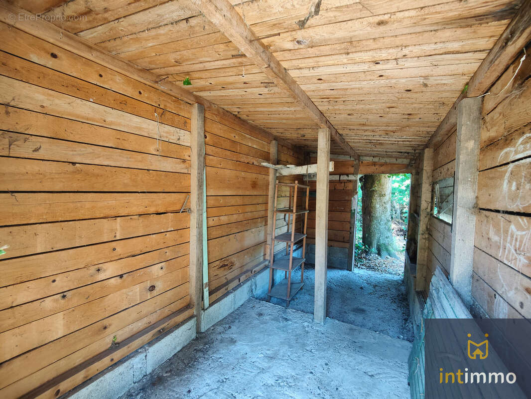 Maison à réinventer avec jardin au calme - Dolomieu - photo 16