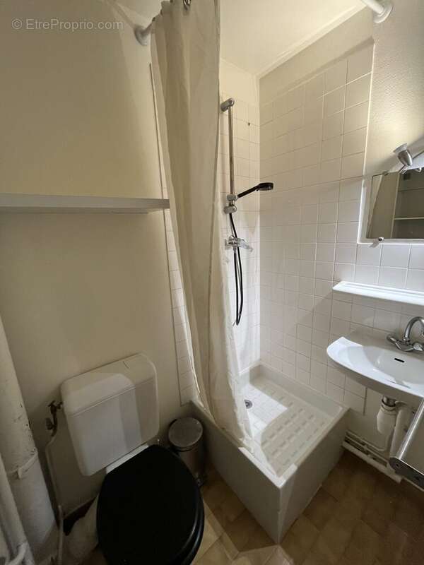 Appartement à PARIS-14E