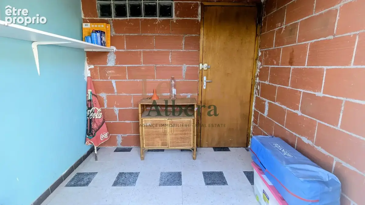 Appartement avec terrasse, balcon, parking et box - photo 5