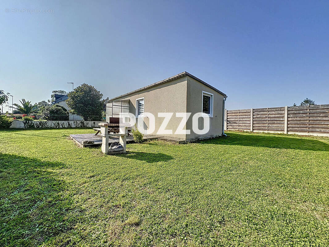 Maison à COUDEVILLE-SUR-MER