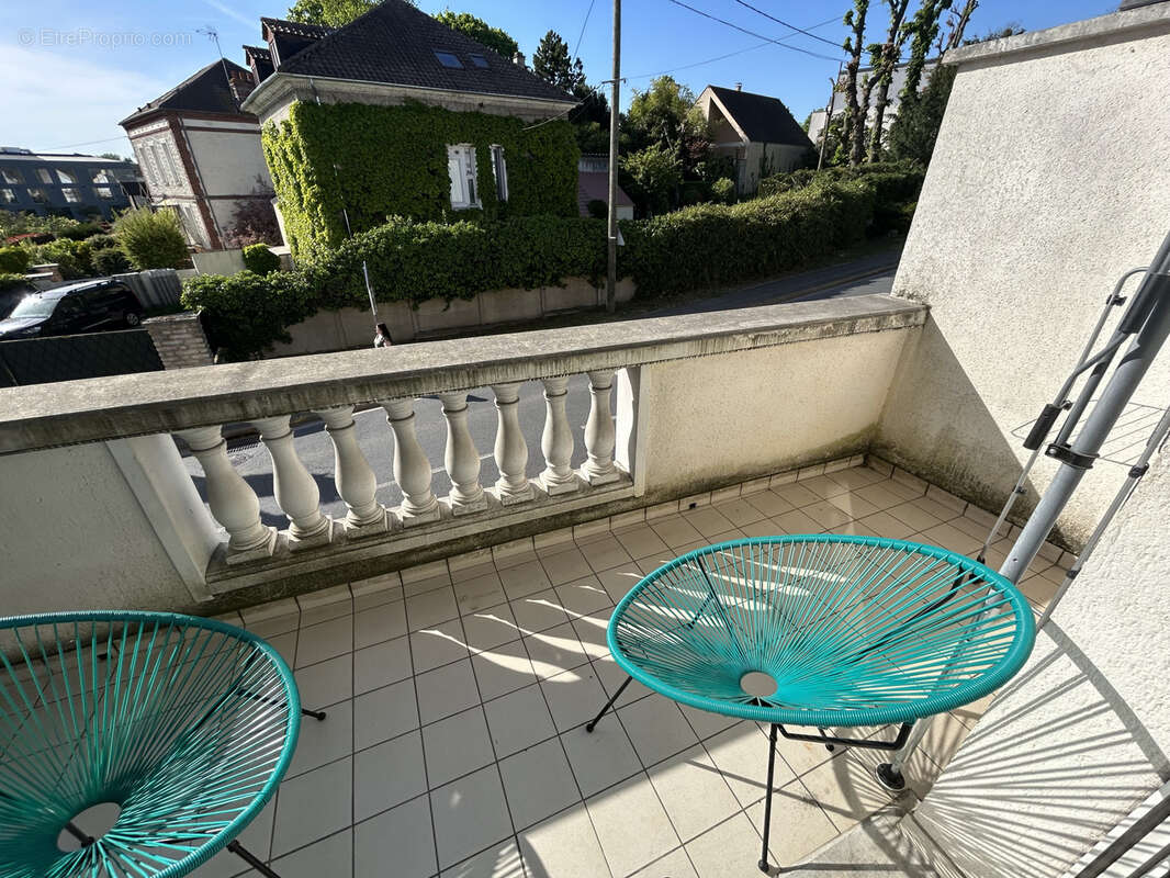 Appartement à CLAYE-SOUILLY