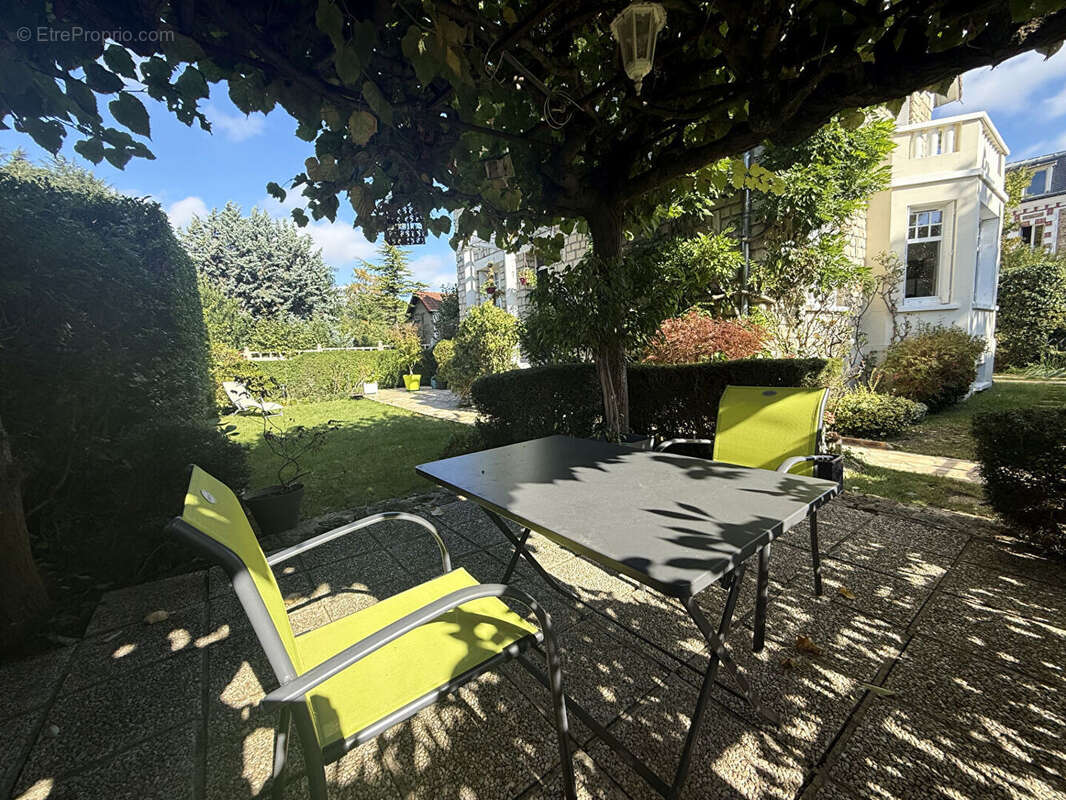 Maison à ENGHIEN-LES-BAINS