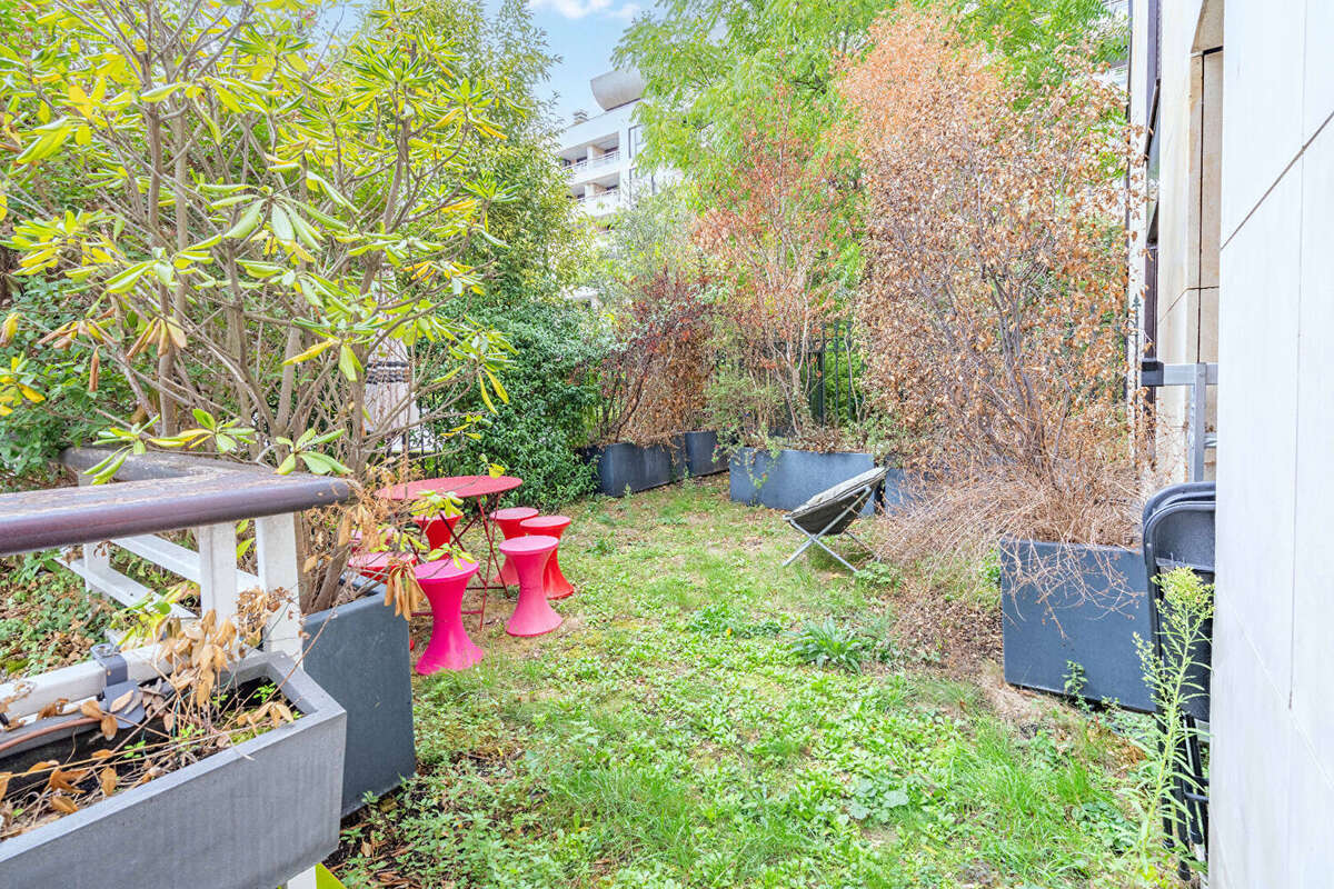 Appartement à LEVALLOIS-PERRET